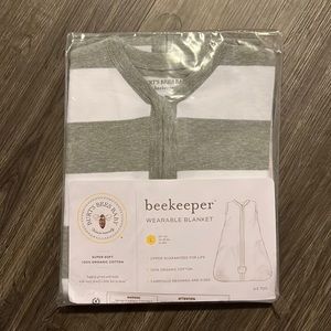 Burt’s Bee Baby. - wearable blanket
